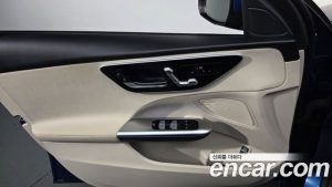 Mercedes-Benz C-Class C300 4MATIC Avantgarde 2023 года из Южной Кореи