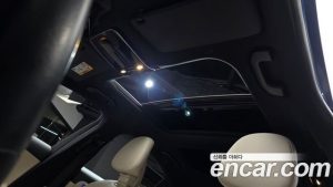 Mercedes-Benz C-Class C300 4MATIC Avantgarde 2023 года из Южной Кореи