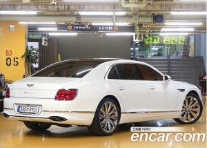Bentley Flying Spur 4.0 2022 года из Южной Кореи