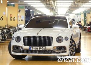 Bentley Flying Spur 4.0 2022 года из Южной Кореи