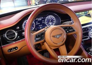 Bentley Flying Spur 4.0 2022 года из Южной Кореи