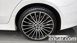 Mercedes-Benz CLS-Class CLS450 4MATIC 2023 года из Южной Кореи