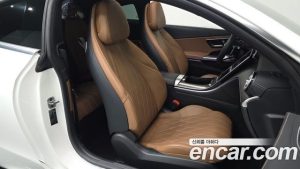 Mercedes-Benz CLE-Class CLE450 4MATIC Coupe 2024 года из Южной Кореи