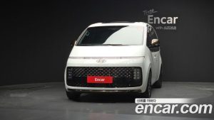 Hyundai Staria 4WD Lounge 9-Seater 2025 года из Южной Кореи
