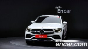 Mercedes-Benz GLC-Class GLC300 4MATIC Coupe 2023 года из Южной Кореи