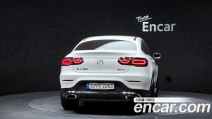 Mercedes-Benz GLC-Class GLC300 4MATIC Coupe 2023 года из Южной Кореи