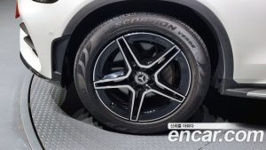 Mercedes-Benz GLC-Class GLC300 4MATIC Coupe 2023 года из Южной Кореи