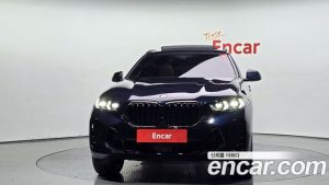 BMW X6 xDrive40i M Sport 2025 года из Южной Кореи
