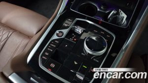 BMW X6 xDrive40i M Sport 2025 года из Южной Кореи