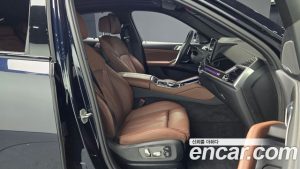 BMW X6 xDrive40i M Sport 2025 года из Южной Кореи