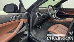 BMW X6 xDrive40i M Sport 2025 года из Южной Кореи