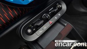 Mini Countryman ALL4 SE JCW 2025 года из Южной Кореи