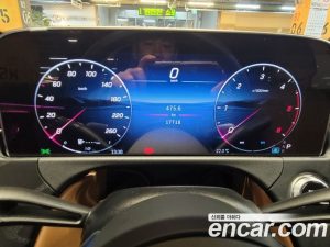 Mercedes-Benz E-Class E220d 4MATIC Exclusive 2024 года из Южной Кореи