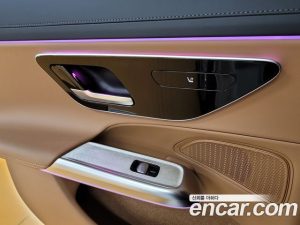 Mercedes-Benz E-Class E220d 4MATIC Exclusive 2024 года из Южной Кореи