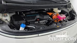 Hyundai Staria HEV 1.6 Tourer 9-Seater 2025 года из Южной Кореи