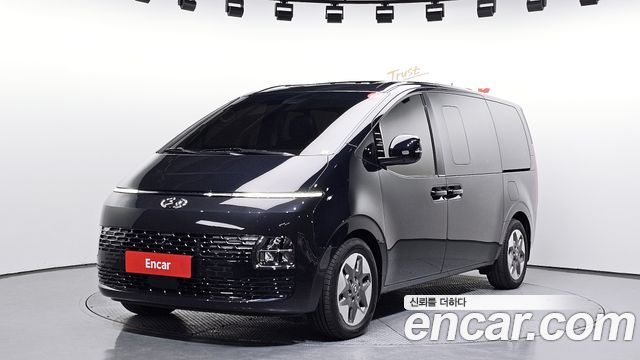 Hyundai Staria 4WD Tourer 11-Seater 2024 года из Кореи