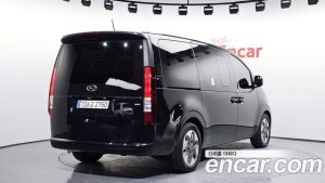 Hyundai Staria 4WD Tourer 11-Seater 2024 года из Южной Кореи