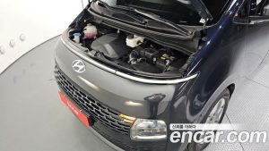 Hyundai Staria 4WD Tourer 11-Seater 2024 года из Южной Кореи