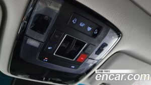 Hyundai Staria 4WD Tourer 11-Seater 2024 года из Южной Кореи