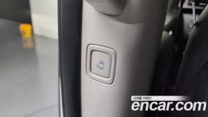 Hyundai Staria 4WD Tourer 11-Seater 2024 года из Южной Кореи