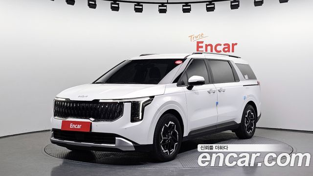 Kia Canival 9-Seater Prestige 2024 года из Кореи
