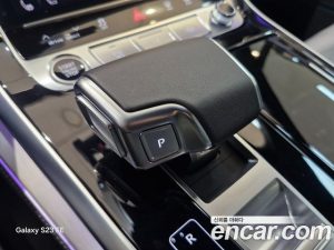 Audi Q7 55 TFSI 4WD Premium 2025 года из Южной Кореи
