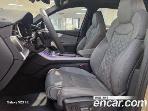 Audi Q7 55 TFSI 4WD Premium 2025 года из Южной Кореи