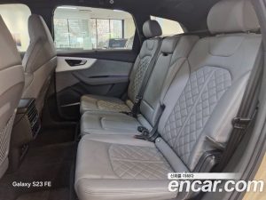Audi Q7 55 TFSI 4WD Premium 2025 года из Южной Кореи