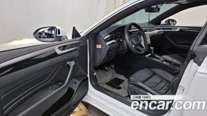 Volkswagen Arteon 2.0 TDI R-LINE 4 2022 года из Южной Кореи