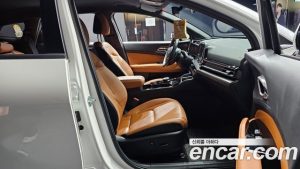 Kia Sportage Бензин 1.6 Turbo 2WD 2024 года из Южной Кореи