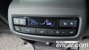 Hyundai Palisade Дизель 2.2 2WD 2024 года из Южной Кореи