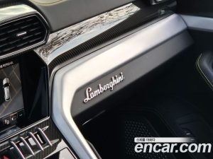 Lamborghini Urus 4.0 V8 2022 года из Южной Кореи
