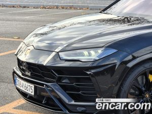 Lamborghini Urus 4.0 V8 2022 года из Южной Кореи