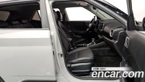 Hyundai Venue 1.6 Premium 2024 года из Южной Кореи