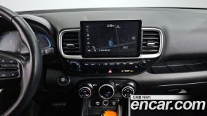 Hyundai Venue 1.6 Premium 2024 года из Южной Кореи