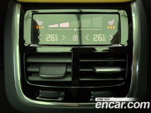 Volvo V60 B5 ULTIMATE AWD 2023 года из Южной Кореи