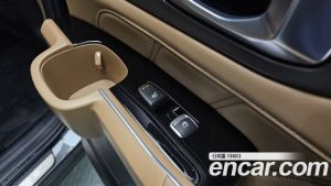 Kia Sorento Бензин 2.5T 2WD 2024 года из Южной Кореи