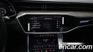 Audi A7 55 TFSI 4WD Premium 2024 года из Южной Кореи