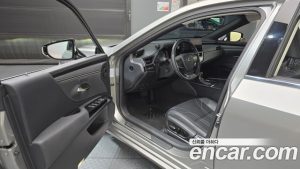 Lexus ES Luxury Plus 2023 года из Южной Кореи