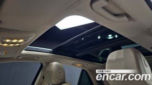 Mercedes-Benz GLE-Class GLE300d 4MATIC 2023 года из Южной Кореи