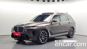 BMW X7 xDrive 40i M Sport 6 2023 года из Южной Кореи