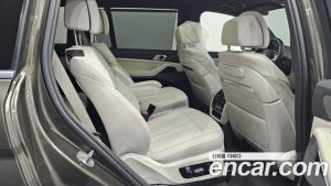 BMW X7 xDrive 40i M Sport 6 2023 года из Южной Кореи