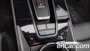 Porsche 911 CARRERA 4 Cabriolet 2024 года из Южной Кореи