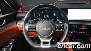 Kia K5 1.6 Turbo 2024 года из Южной Кореи