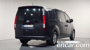 Hyundai Staria HEV 1.6 Wagon 5 2025 года из Южной Кореи