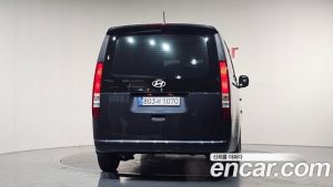 Hyundai Staria HEV 1.6 Wagon 5 2025 года из Южной Кореи