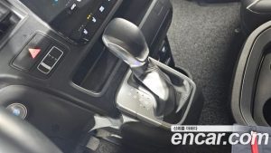 Hyundai Staria HEV 1.6 Wagon 5 2025 года из Южной Кореи