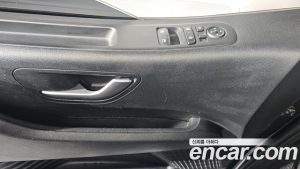 Hyundai Staria HEV 1.6 Wagon 5 2025 года из Южной Кореи