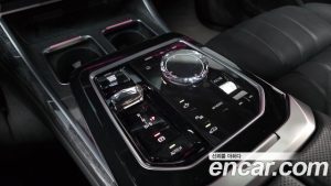 BMW 7-Series 740i sDrive M Sport 2023 года из Южной Кореи