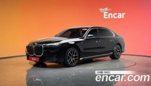 BMW 7-Series 740i sDrive M Sport 2023 года из Южной Кореи